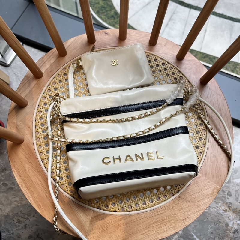 Ch**el hobo 22 bags